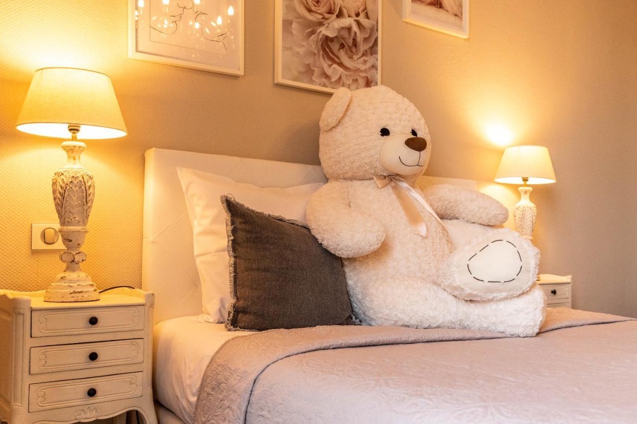 Hotel O Chateau Hayange Eksteriør bilde