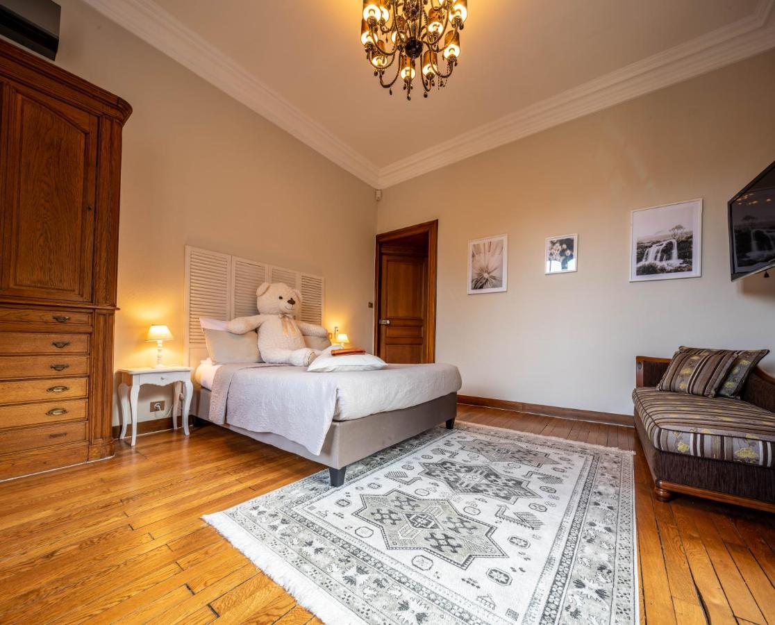 Hotel O Chateau Hayange Eksteriør bilde