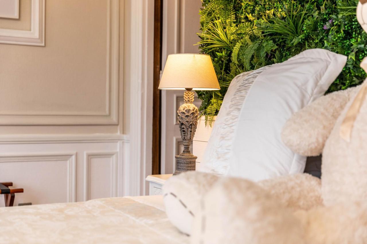 Hotel O Chateau Hayange Eksteriør bilde